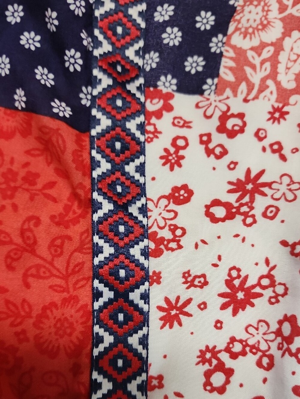 Ariat Red, White, and Blue Patriotic Patterned Kimono One Size - Picture 5 of 6